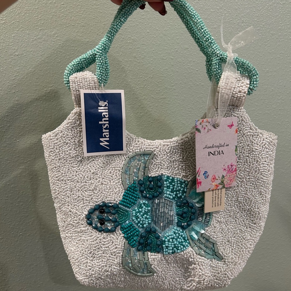 TikTok viral Sea Turtle 🐢 beaded bag